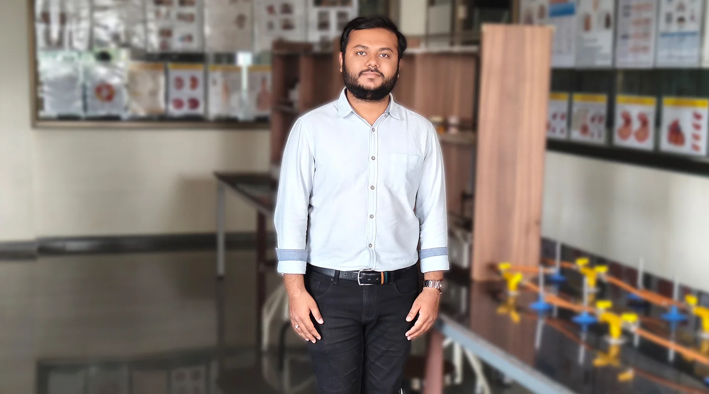 Dr. Tapan Solanki